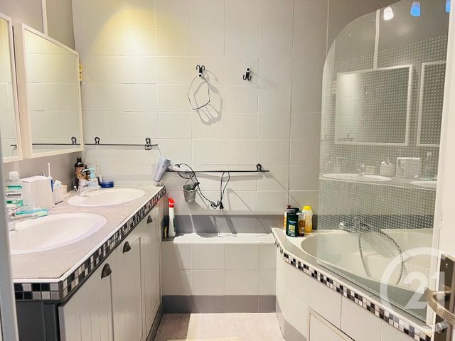 maison à vendre - 7 pièces - 203.98 m2 - BU - 28 - CENTRE - Century 21 Agence De Diane