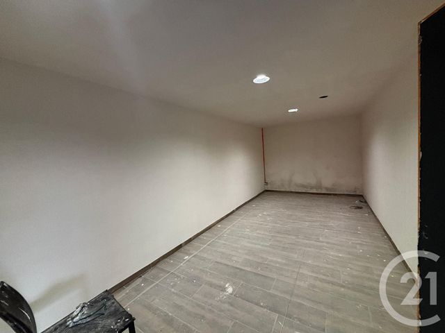 commerce à louer - 451.83 m2 - OULINS - 28 - CENTRE - Century 21 Agence De Diane