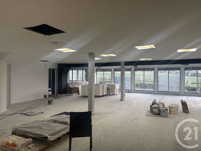 commerce à louer - 451.83 m2 - OULINS - 28 - CENTRE - Century 21 Agence De Diane