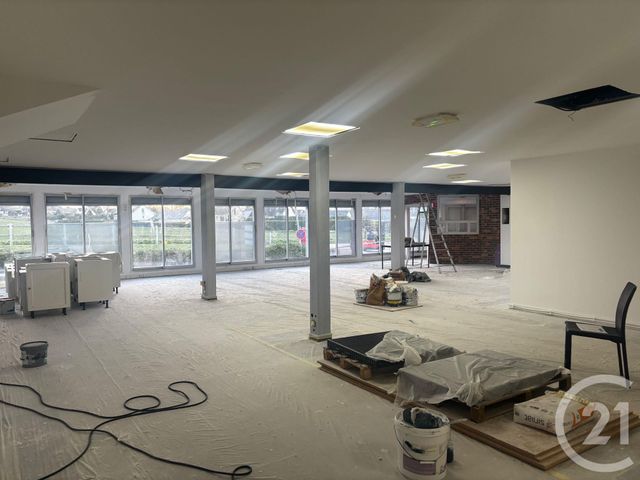 commerce à louer - 692.16 m2 - OULINS - 28 - CENTRE - Century 21 Agence De Diane