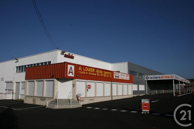 commerce à louer - 692.16 m2 - OULINS - 28 - CENTRE - Century 21 Agence De Diane
