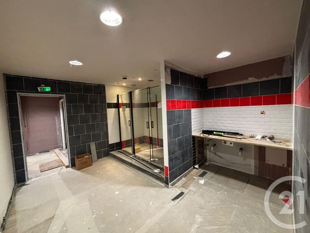 commerce à louer - 692.16 m2 - OULINS - 28 - CENTRE - Century 21 Agence De Diane