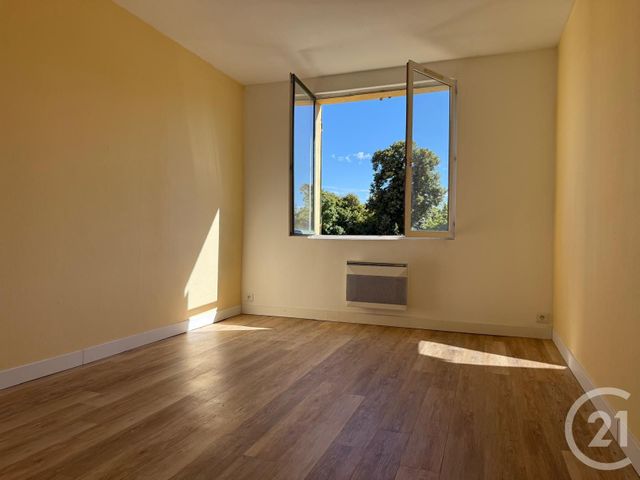 Appartement à vendre - 3 pièces - 58.0 m2 - BERCHERES SUR VESGRE - 28 - CENTRE - Century 21 Agence De Diane