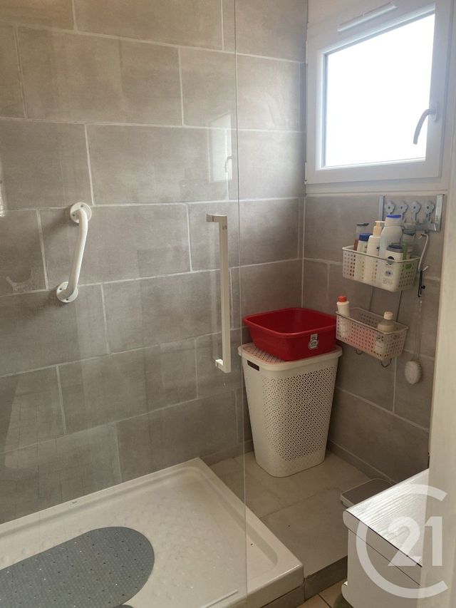 maison à vendre - 6 pièces - 127.36 m2 - GARENNES SUR EURE - 27 - HAUTE-NORMANDIE - Century 21 Agence De Diane