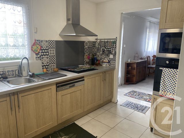 maison à vendre - 6 pièces - 127.36 m2 - GARENNES SUR EURE - 27 - HAUTE-NORMANDIE - Century 21 Agence De Diane