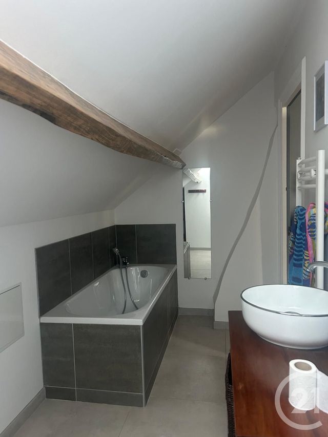 maison à louer - 4 pièces - 91.0 m2 - LA COUTURE BOUSSEY - 27 - HAUTE-NORMANDIE - Century 21 Agence De Diane