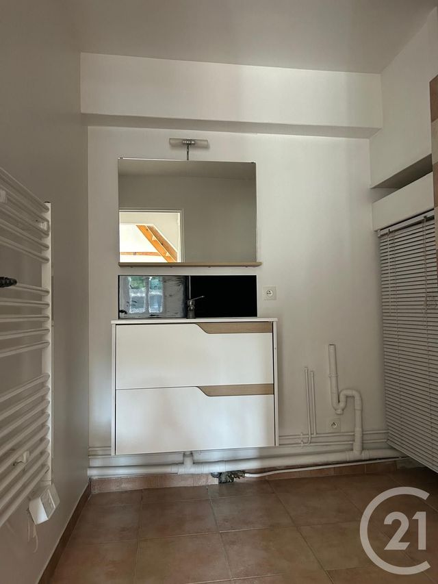 Appartement F3 à louer - 3 pièces - 51.68 m2 - ANET - 28 - CENTRE - Century 21 Agence De Diane