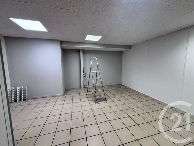 commerce à louer - 45.0 m2 - GARNAY - 28 - CENTRE - Century 21 Agence De Diane