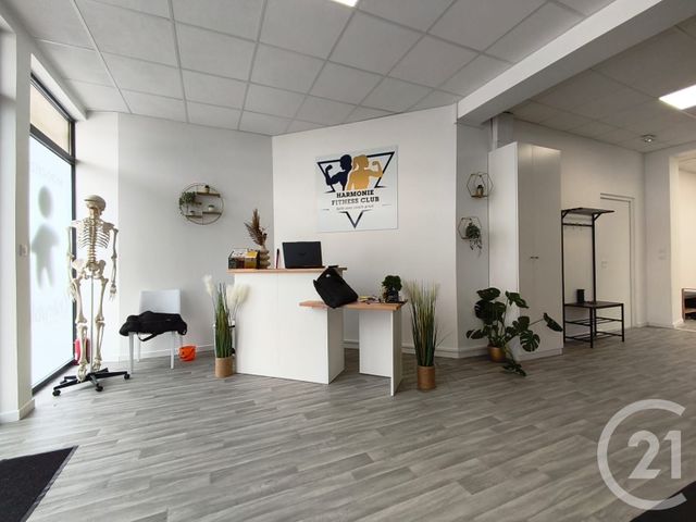 Commerce à louer IVRY LA BATAILLE