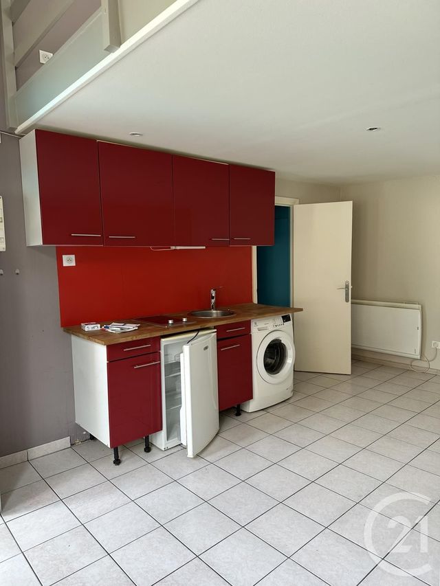 Appartement F2 à louer - 2 pièces - 25.0 m2 - EVREUX - 27 - HAUTE-NORMANDIE - Century 21 Agence De Diane