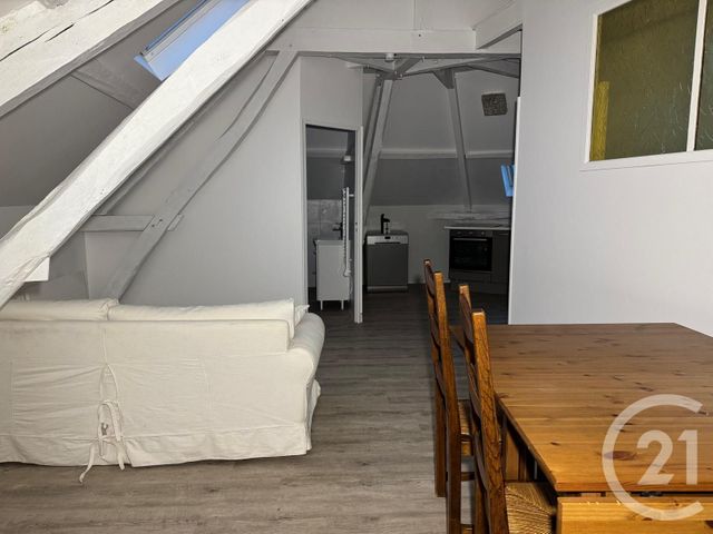 Appartement T2 à louer - 2 pièces - 33.0 m2 - GARENNES SUR EURE - 27 - HAUTE-NORMANDIE - Century 21 Agence De Diane