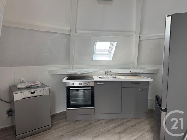 Appartement T2 à louer - 2 pièces - 33.0 m2 - GARENNES SUR EURE - 27 - HAUTE-NORMANDIE - Century 21 Agence De Diane