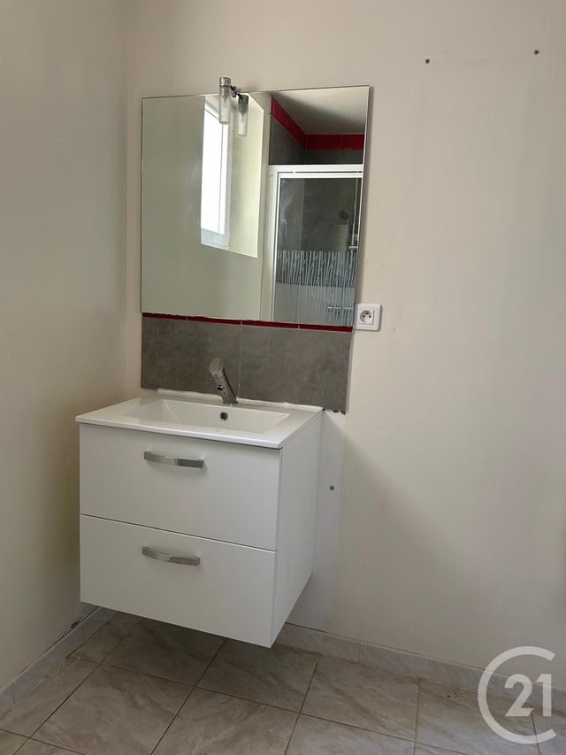 Appartement F1 à vendre - 1 pièce - 28.39 m2 - DREUX - 28 - CENTRE - Century 21 Agence De Diane