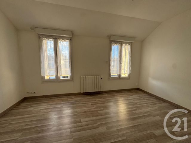 Appartement T2 à louer - 2 pièces - 37.45 m2 - ST REMY SUR AVRE - 28 - CENTRE - Century 21 Agence De Diane