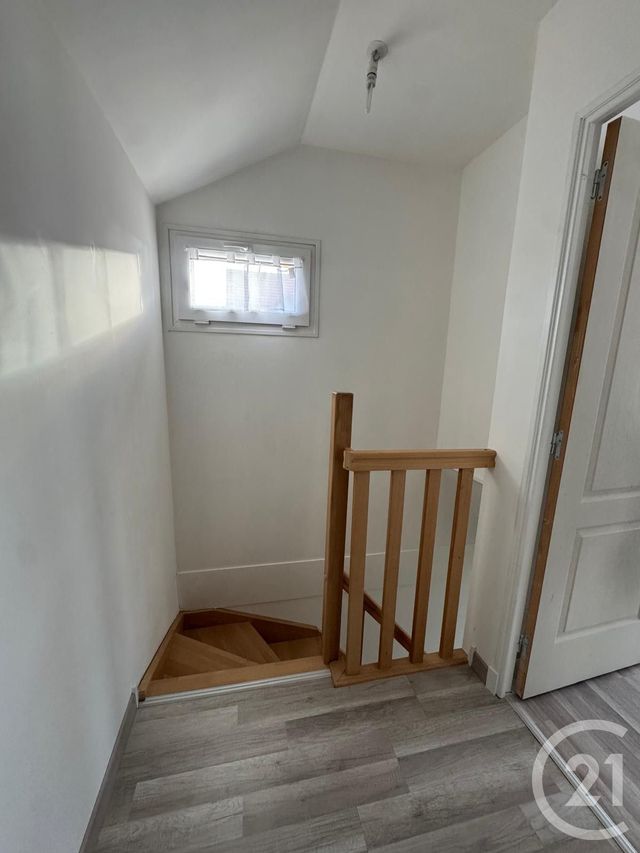 Appartement T2 à louer - 2 pièces - 37.45 m2 - ST REMY SUR AVRE - 28 - CENTRE - Century 21 Agence De Diane