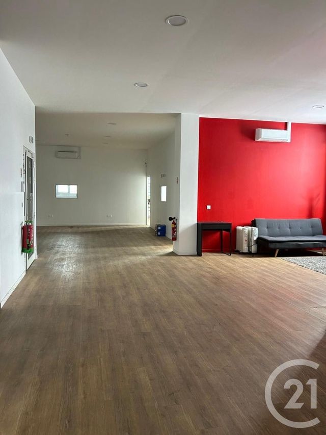 Commerce à louer HOUDAN