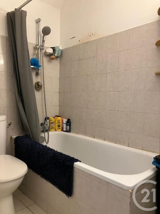 maison à louer - 4 pièces - 80.1 m2 - SAUSSAY - 28 - CENTRE - Century 21 Agence De Diane