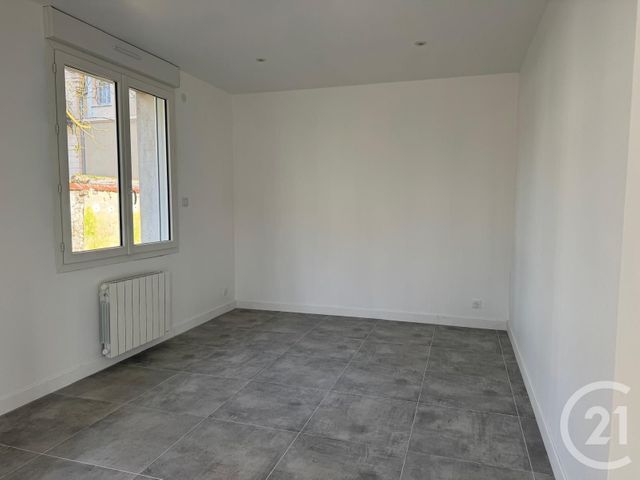 maison à louer - 4 pièces - 82.57 m2 - GILLES - 28 - CENTRE - Century 21 Agence De Diane