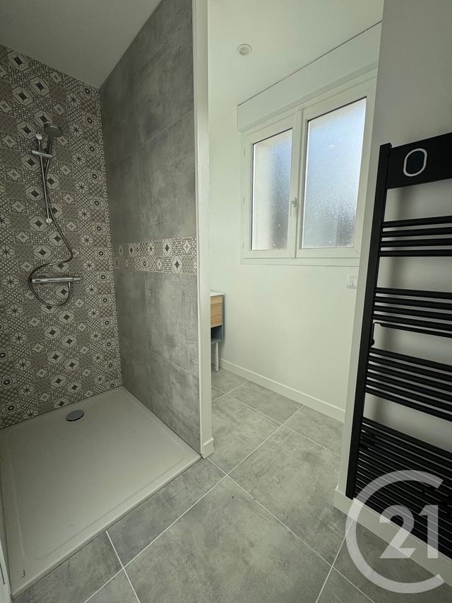 maison à louer - 4 pièces - 82.57 m2 - GILLES - 28 - CENTRE - Century 21 Agence De Diane