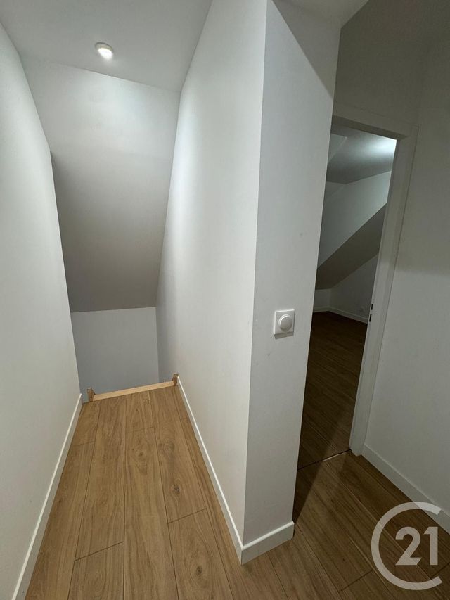 maison à louer - 4 pièces - 82.57 m2 - GILLES - 28 - CENTRE - Century 21 Agence De Diane