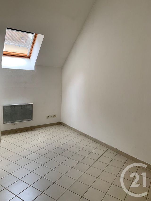 Appartement F2 à louer - 2 pièces - 28.69 m2 - ANET - 28 - CENTRE - Century 21 Agence De Diane