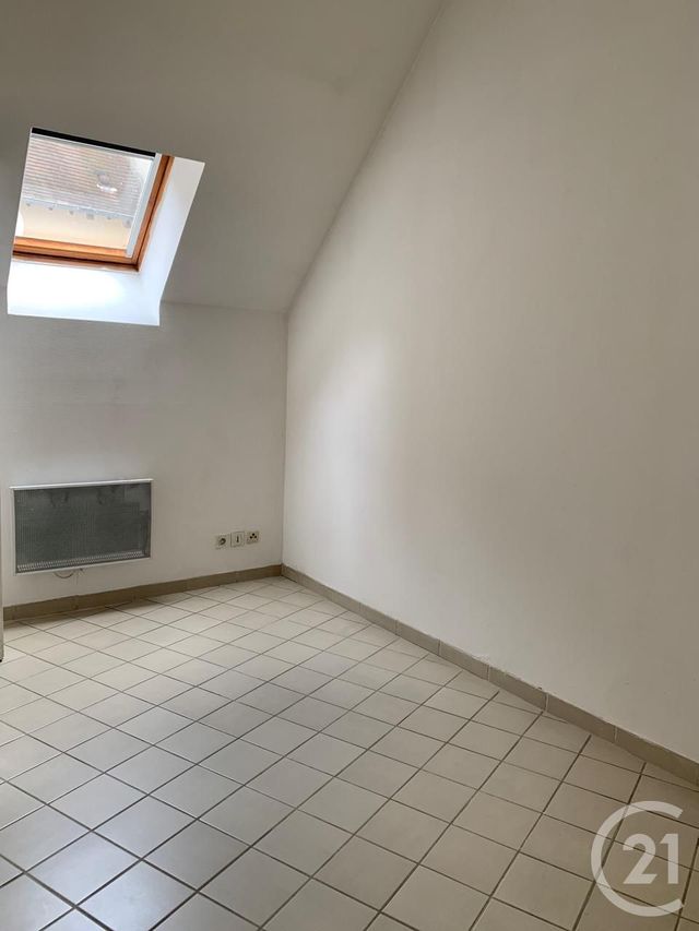 Appartement F2 à louer - 2 pièces - 28.69 m2 - ANET - 28 - CENTRE - Century 21 Agence De Diane