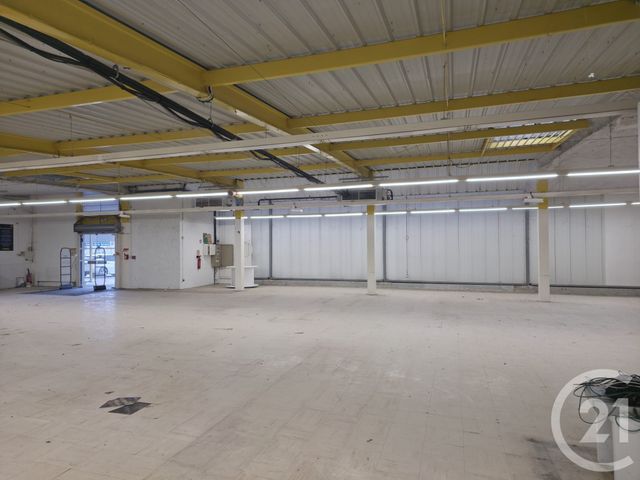 commerce à louer - 408.0 m2 - SAUSSAY - 28 - CENTRE - Century 21 Agence De Diane