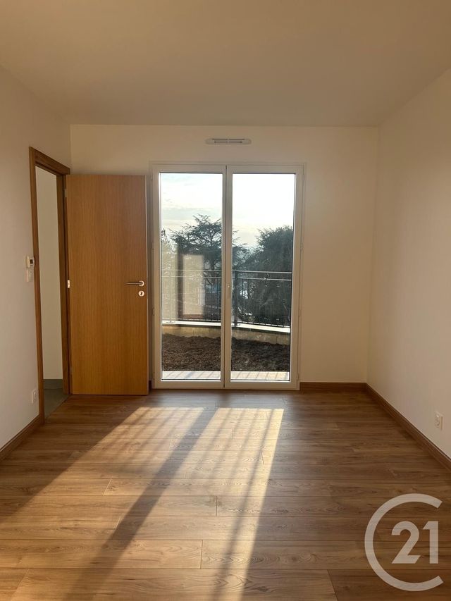 Appartement F3 à louer - 3 pièces - 64.99 m2 - LIMAY - 78 - ILE-DE-FRANCE - Century 21 Agence De Diane