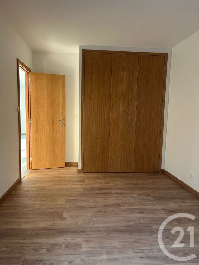 Appartement F3 à louer - 3 pièces - 66.2 m2 - LIMAY - 78 - ILE-DE-FRANCE - Century 21 Agence De Diane