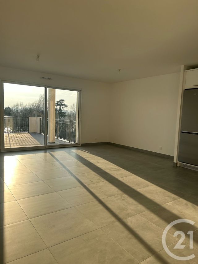 Appartement F3 à louer - 3 pièces - 66.2 m2 - LIMAY - 78 - ILE-DE-FRANCE - Century 21 Agence De Diane