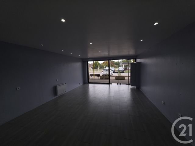 commerce à louer - 70.0 m2 - SAUSSAY - 28 - CENTRE - Century 21 Agence De Diane