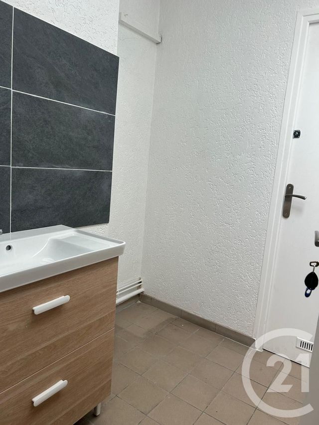 maison à louer - 1 pièce - 60.0 m2 - DREUX - 28 - CENTRE - Century 21 Agence De Diane