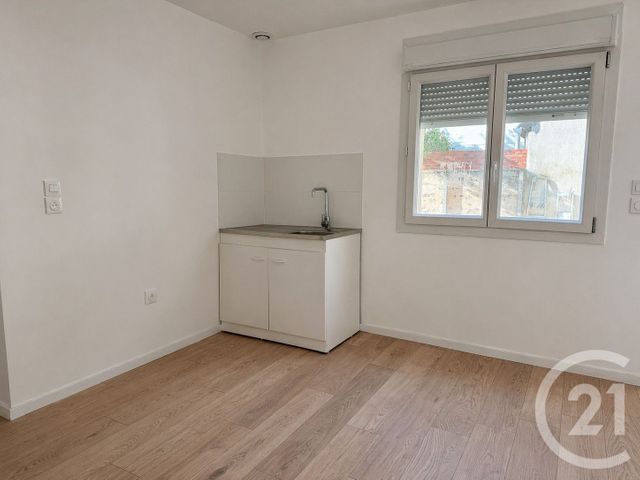 Appartement T3 à louer - 3 pièces - 52.65 m2 - ST ANDRE DE L EURE - 27 - HAUTE-NORMANDIE - Century 21 Agence De Diane