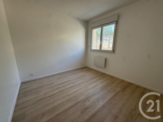 Appartement T3 à louer - 3 pièces - 52.65 m2 - ST ANDRE DE L EURE - 27 - HAUTE-NORMANDIE - Century 21 Agence De Diane
