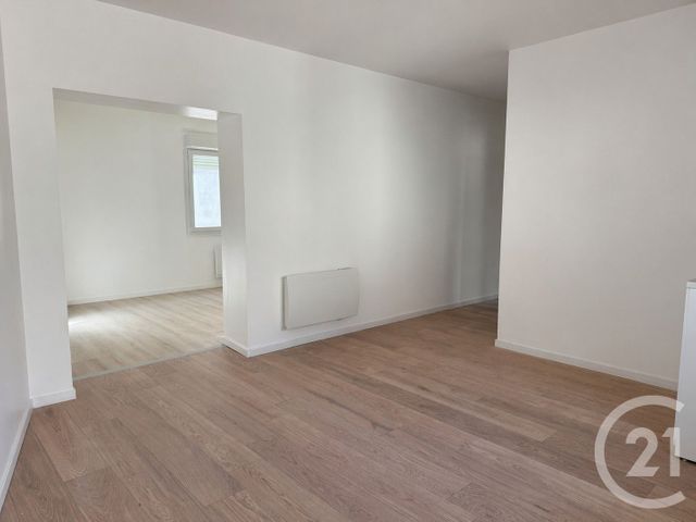 Appartement T3 à louer - 3 pièces - 52.65 m2 - ST ANDRE DE L EURE - 27 - HAUTE-NORMANDIE - Century 21 Agence De Diane