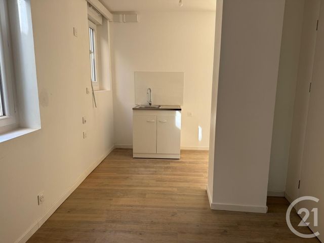 Appartement T2 à louer - 2 pièces - 44.38 m2 - ST ANDRE DE L EURE - 27 - HAUTE-NORMANDIE - Century 21 Agence De Diane