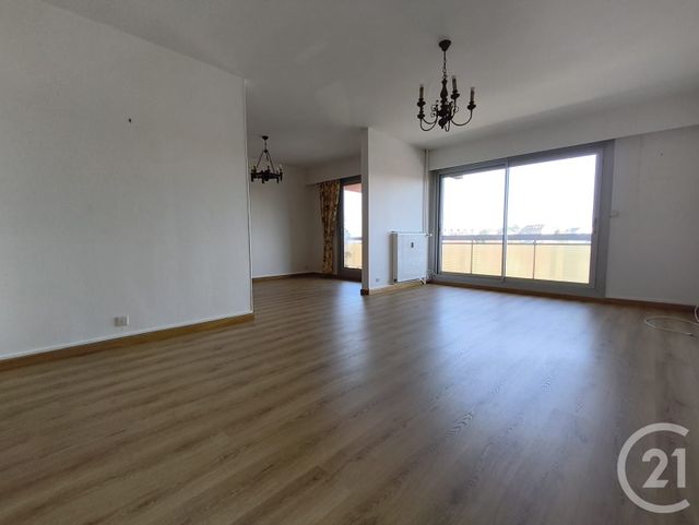 Appartement F4 à louer - 4 pièces - 84.74 m2 - DREUX - 28 - CENTRE - Century 21 Agence De Diane