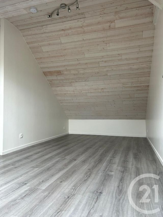 Appartement F2 à louer - 2 pièces - 20.92 m2 - BREVAL - 78 - ILE-DE-FRANCE - Century 21 Agence De Diane