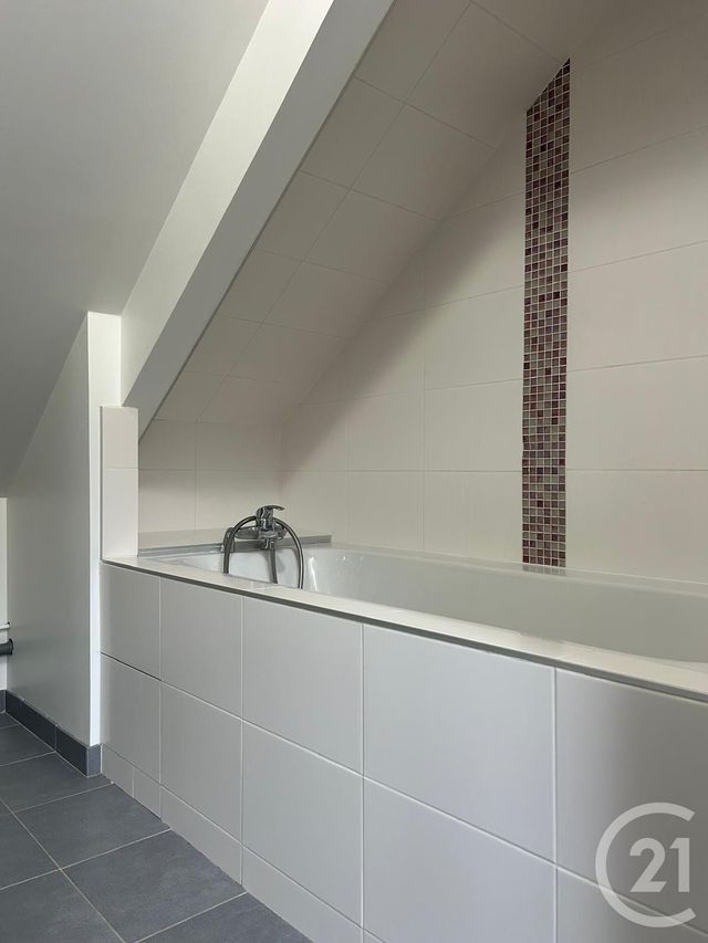 Appartement F2 à louer - 2 pièces - 20.92 m2 - BREVAL - 78 - ILE-DE-FRANCE - Century 21 Agence De Diane