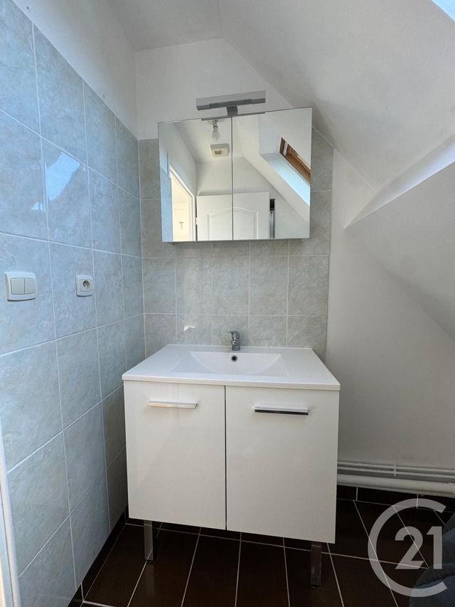 maison à louer - 3 pièces - 66.56 m2 - GUAINVILLE - 28 - CENTRE - Century 21 Agence De Diane