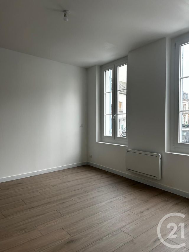 Appartement F1 à louer - 1 pièce - 19.28 m2 - DREUX - 28 - CENTRE - Century 21 Agence De Diane