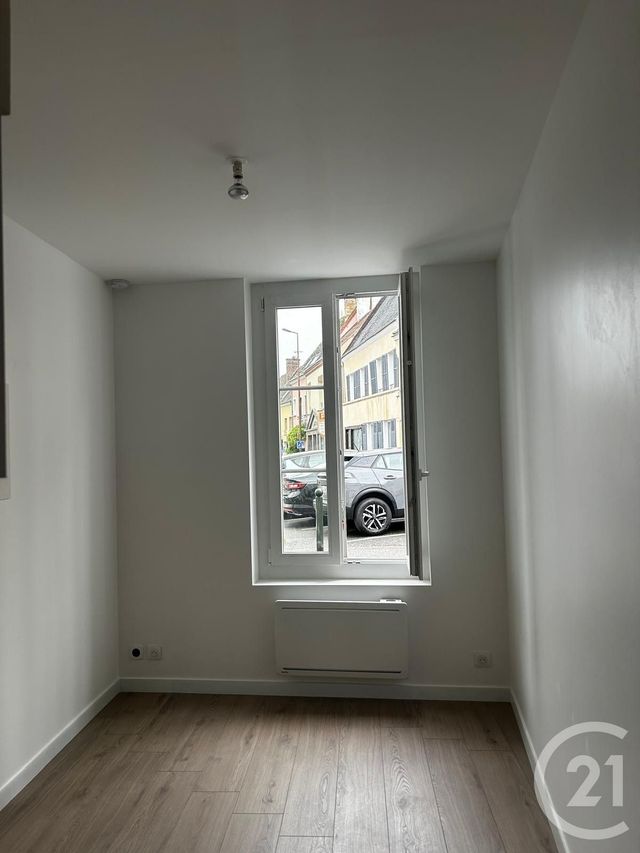 Appartement Studio à louer - 1 pièce - 11.29 m2 - DREUX - 28 - CENTRE - Century 21 Agence De Diane