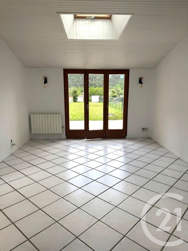 maison à louer - 4 pièces - 75.53 m2 - EZY SUR EURE - 27 - HAUTE-NORMANDIE - Century 21 Agence De Diane