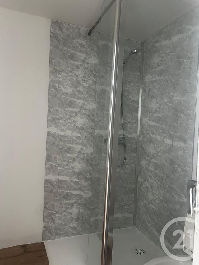 Appartement F1 à louer - 1 pièce - 19.0 m2 - SEPTEUIL - 78 - ILE-DE-FRANCE - Century 21 Agence De Diane