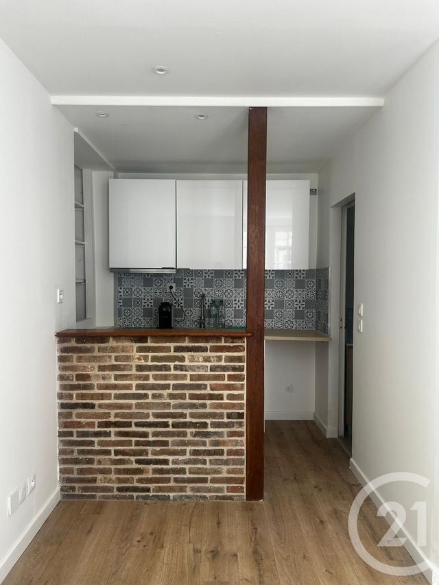 Appartement F1 à louer - 1 pièce - 19.0 m2 - SEPTEUIL - 78 - ILE-DE-FRANCE - Century 21 Agence De Diane