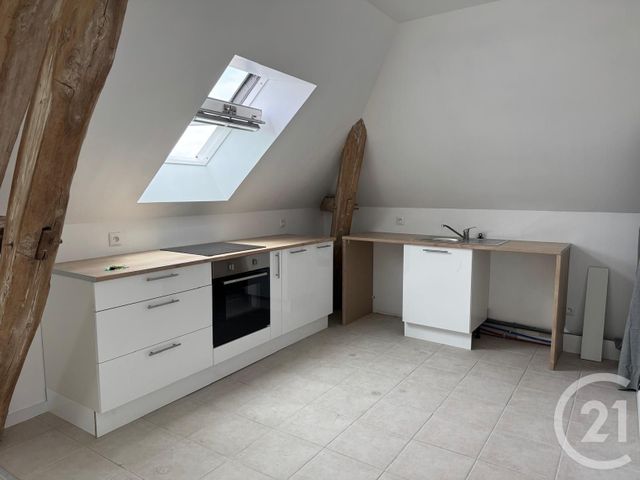 Appartement T2 à louer - 2 pièces - 38.3 m2 - GARENNES SUR EURE - 27 - HAUTE-NORMANDIE - Century 21 Agence De Diane