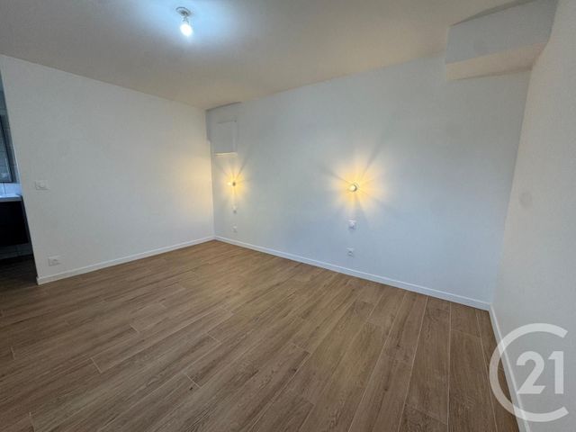 Appartement T2 à louer - 2 pièces - 47.52 m2 - PREY - 27 - HAUTE-NORMANDIE - Century 21 Agence De Diane