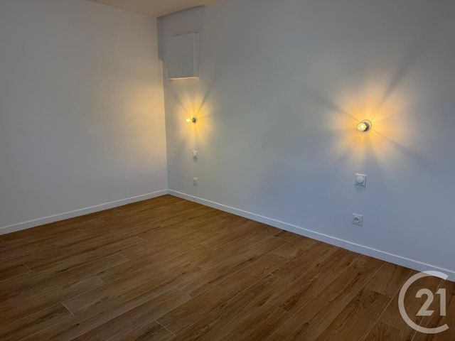 Appartement T2 à louer - 2 pièces - 47.52 m2 - PREY - 27 - HAUTE-NORMANDIE - Century 21 Agence De Diane