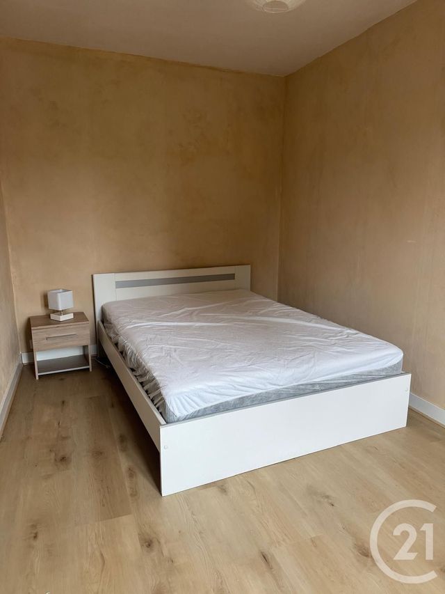 Appartement T2 à louer - 2 pièces - 28.18 m2 - DREUX - 28 - CENTRE - Century 21 Agence De Diane