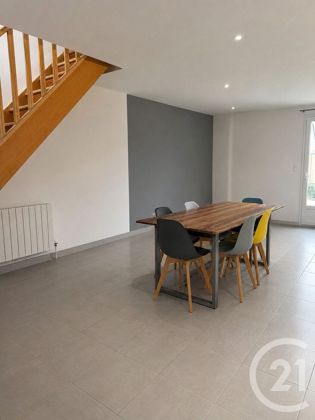 maison à louer - 3 pièces - 95.17 m2 - ST ILLIERS LA VILLE - 78 - ILE-DE-FRANCE - Century 21 Agence De Diane